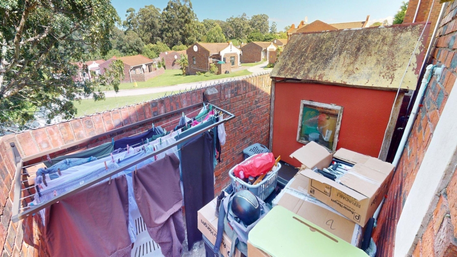 2 Bedroom Property for Sale in Kabega Park Eastern Cape